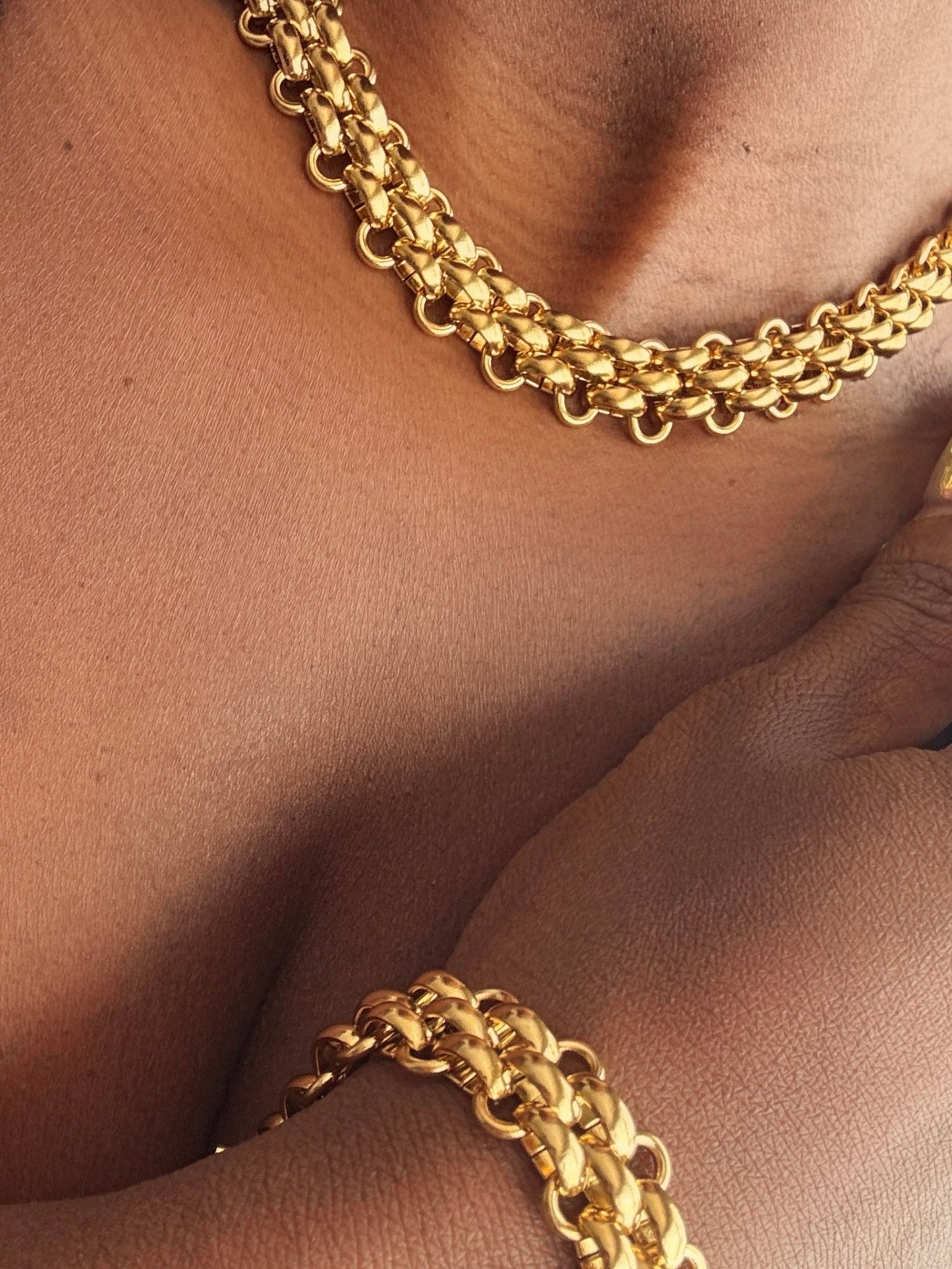 Link Up Necklace and Bracelet Set