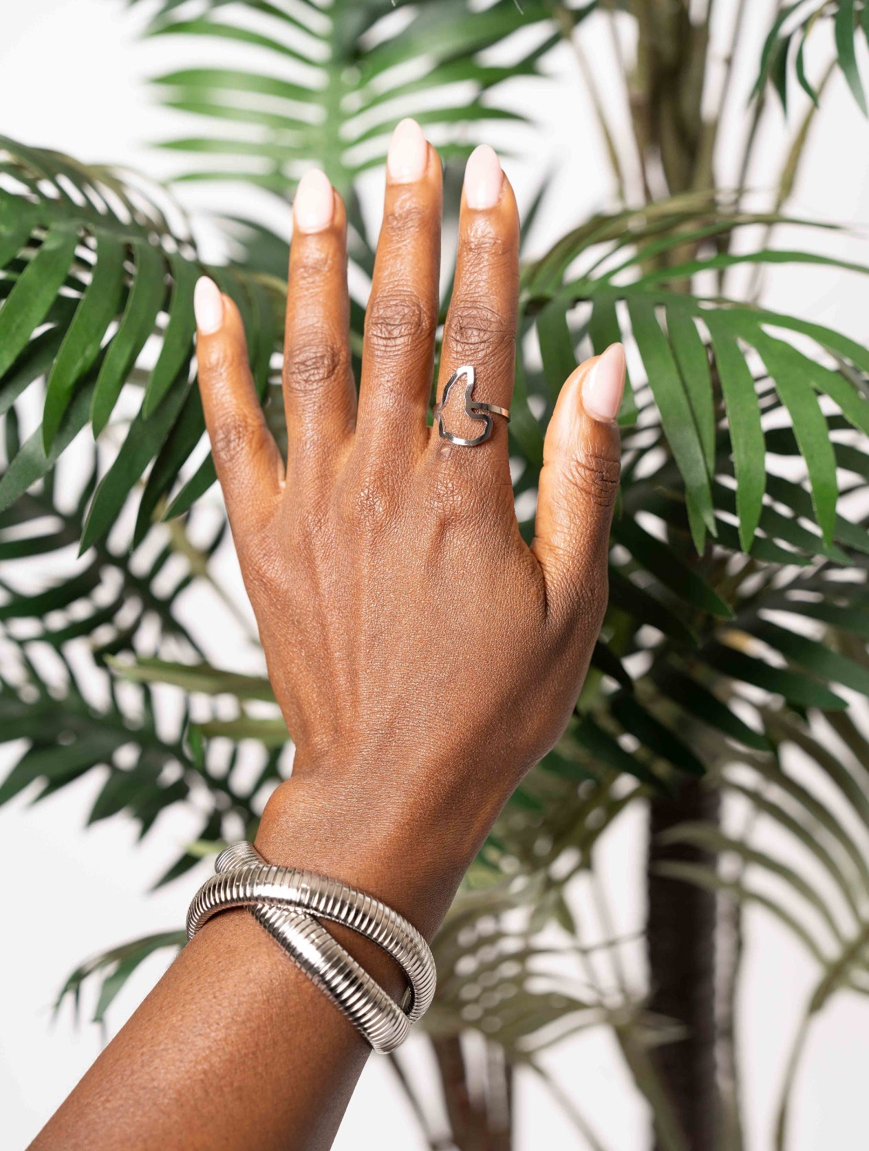 Essence Ring